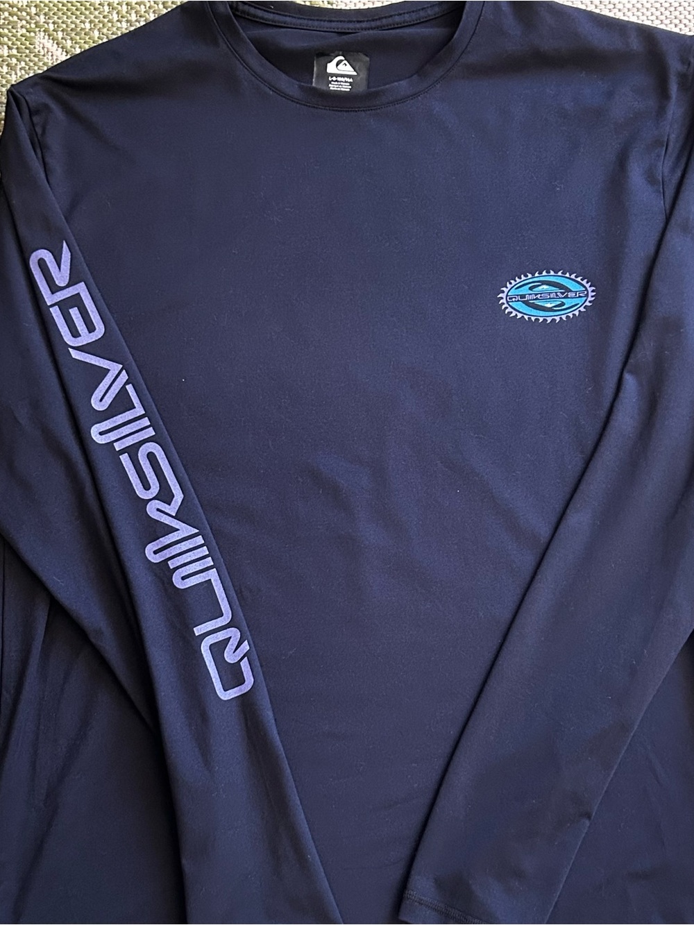 Quiksilver Men’s Navy Long-Sleeve Rash Guard with Subtle Chest Logo